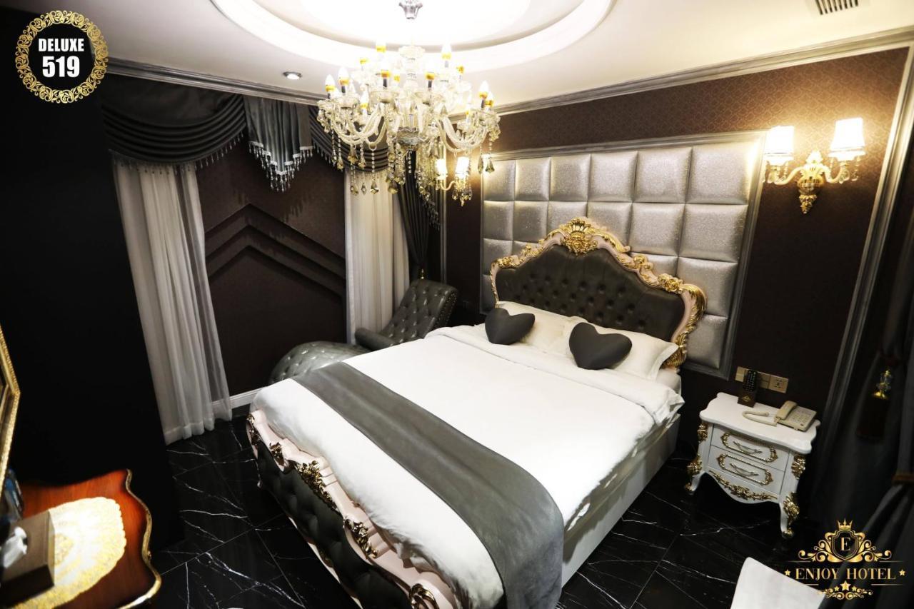Enjoy Hotel 7 Хошимин Екстериор снимка